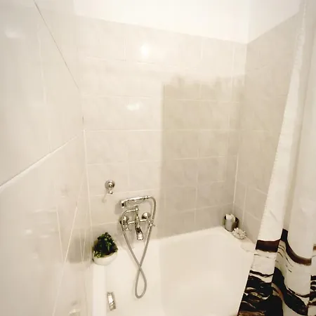 Il Balconcino Sul Carugio Apartman